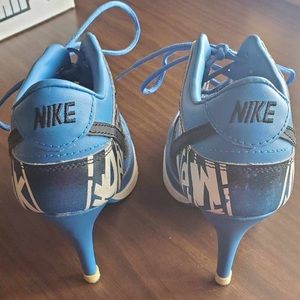 Nike blue heels